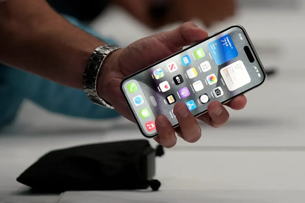 iOS 17.4