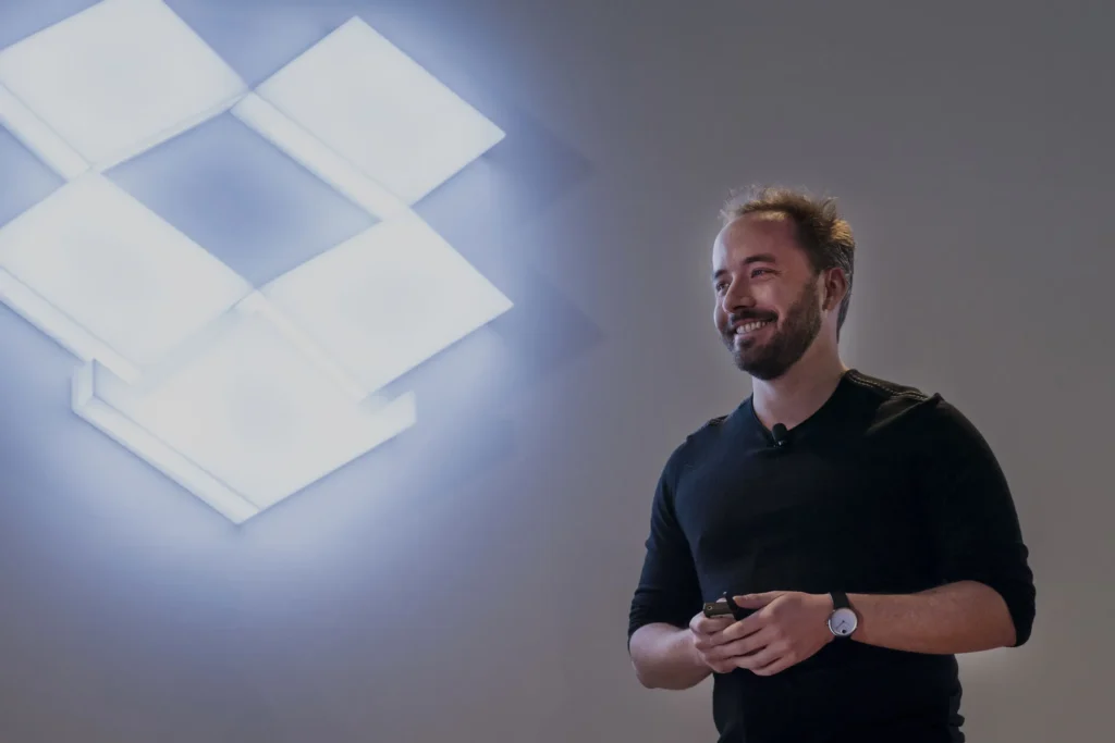 Dropbox تخفض قوتها العاملة بنسبة 20% في أحدث جولة من عمليات التسريح